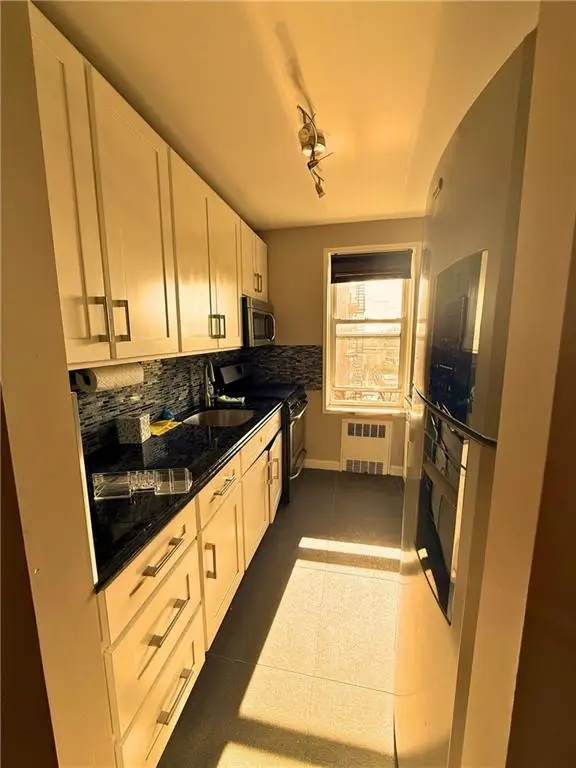 393 Avenue S #5H, Brooklyn, NY 11223 - #3