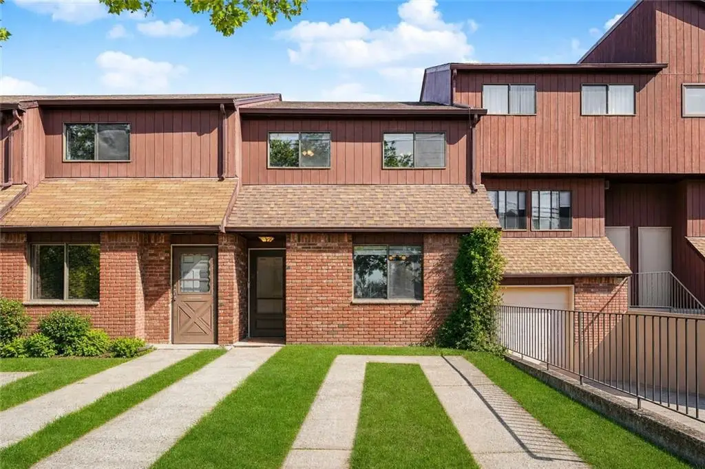 999 West Fingerboard Road, Staten Island, NY 10304 - #1