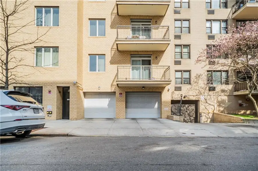 1251 East 19th Street #3B, Brooklyn, NY 11230 - #2