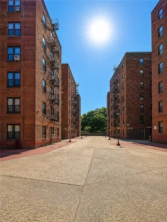 83-75 Woodhaven Boulevard #2H, Woodhaven, NY 11421 - #2
