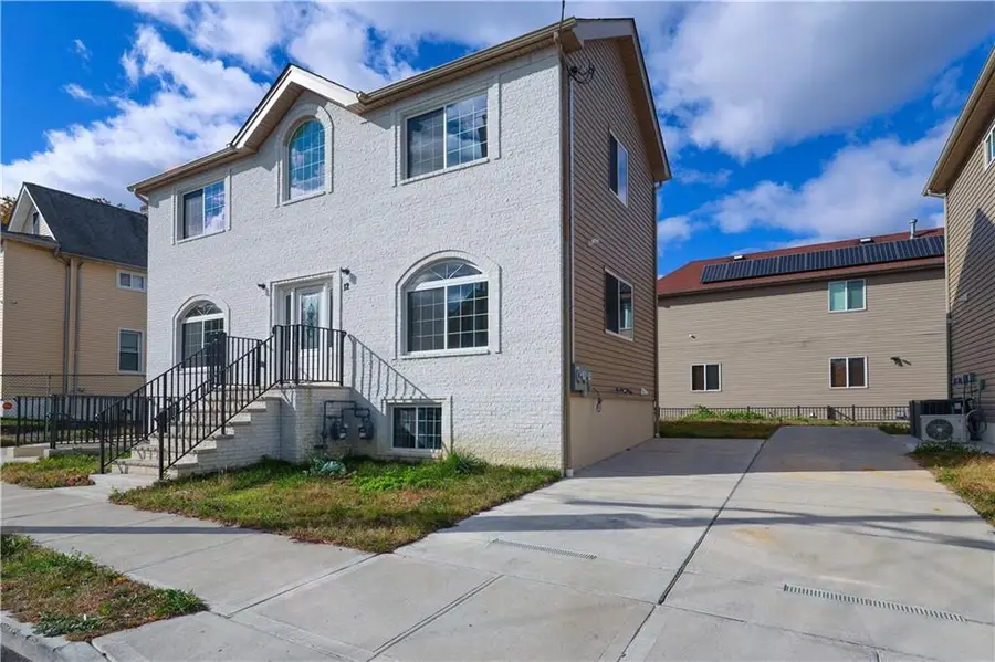 12 Simonson Avenue, Staten Island, NY 10303 - #3