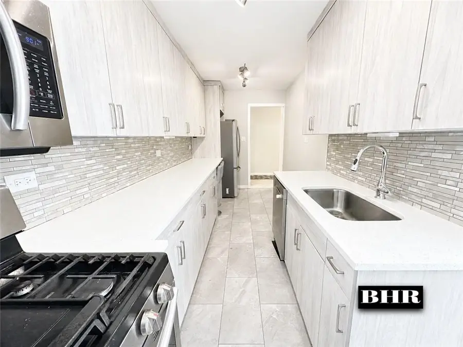2461 East 29th Street #1F, Brooklyn, NY 11235 - #2