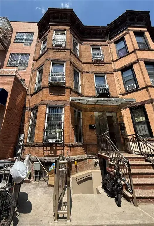 515 57th Street, Brooklyn, NY 11220