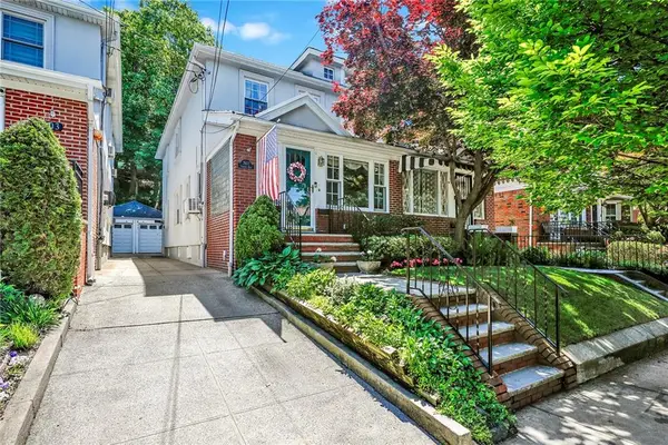 7607 Colonial Road, Brooklyn, NY 11209