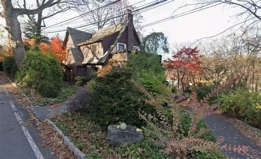 280 Douglas Road, Staten Island, NY 10304 - #3