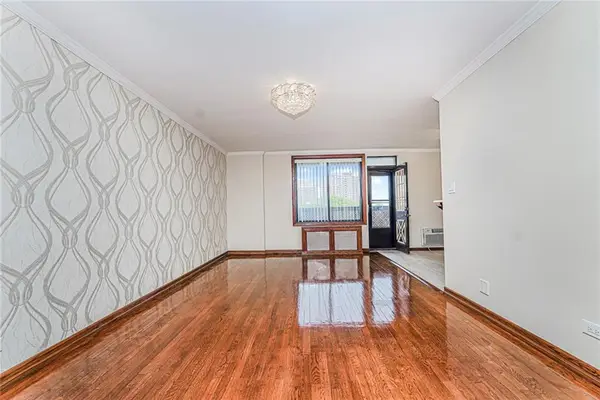 2121 Shore Parkway #5T, Brooklyn, NY 11214