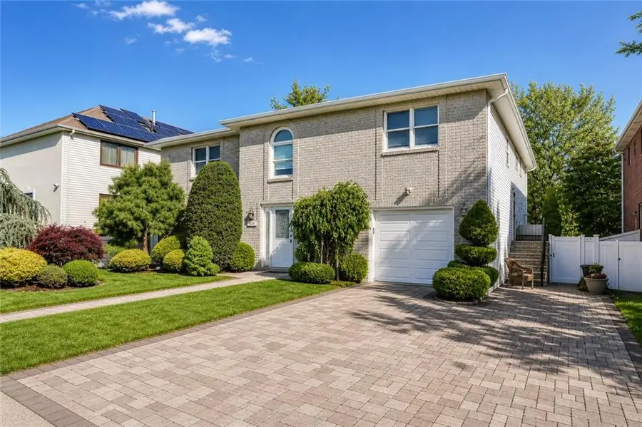 4816 Hylan Boulevard, Staten Island, NY 10312 - #2