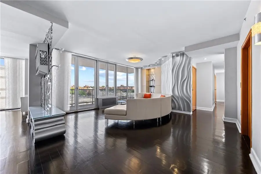 1702 Avenue Z #6, Brooklyn, NY 11235 - #2