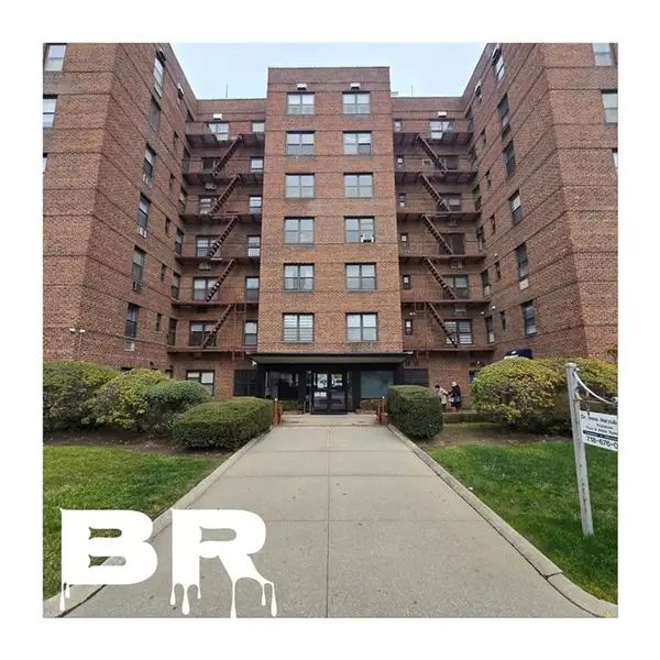 1075 Ocean Parkway #3A, Brooklyn, NY 11230