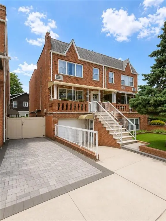 2704 Avenue Z, Brooklyn, NY 11235 - #2