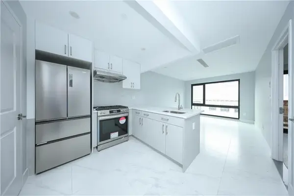 643 5th Avenue #3B, Brooklyn, NY 11215