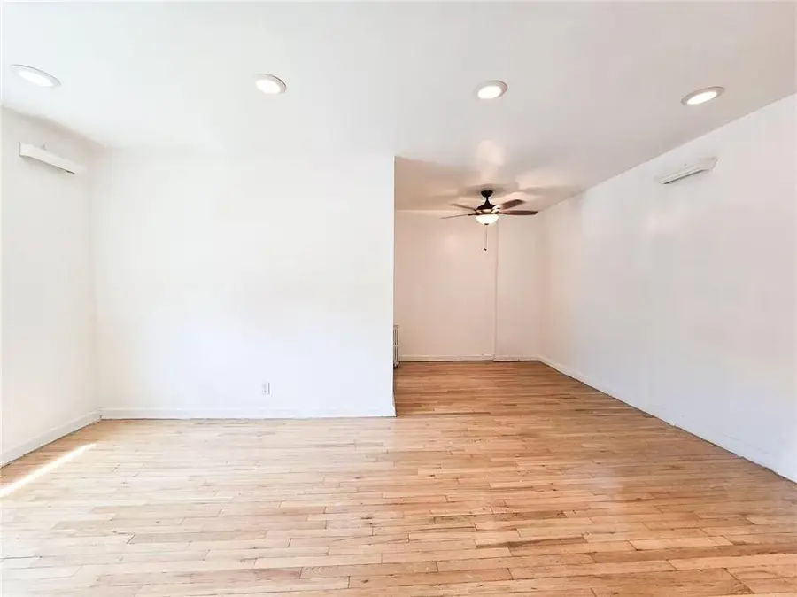 17209 Crocheron Avenue #C1, Flushing, NY 11358 - #3