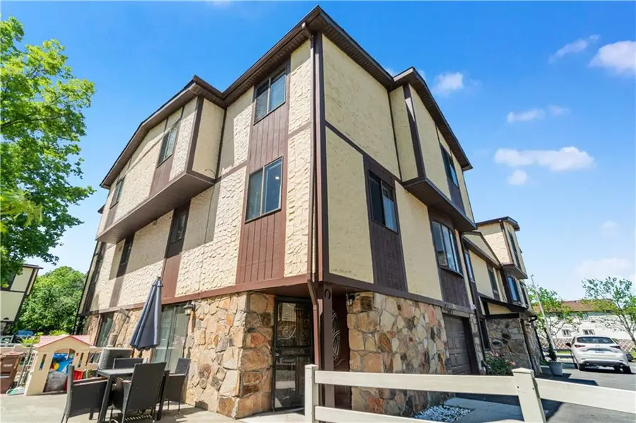 151 Morani Street, Staten Island, NY 10314 - #2