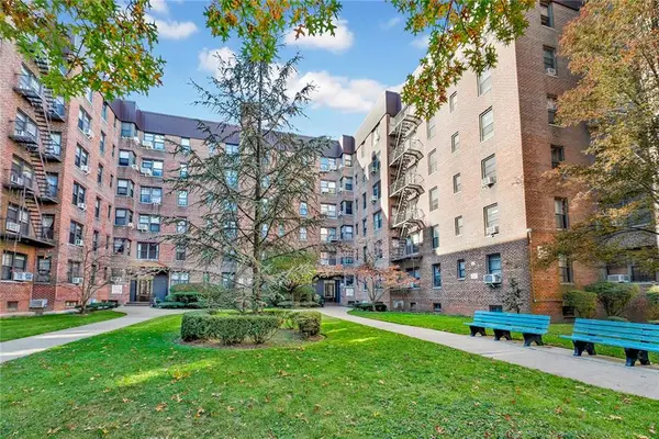 2260 Burnett Street #6B, Brooklyn, NY 11229