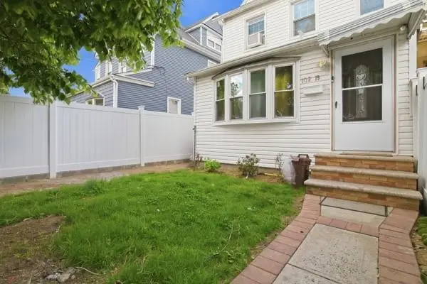 10219 213th Street, Queens Village, NY 11429
