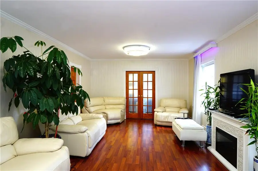 230 Lindenwood Road, Staten Island, NY 10308 - #3