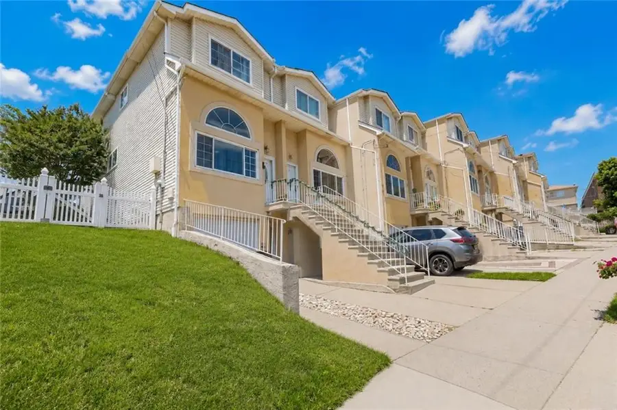 39 New Lane, Staten Island, NY 10305 - #2