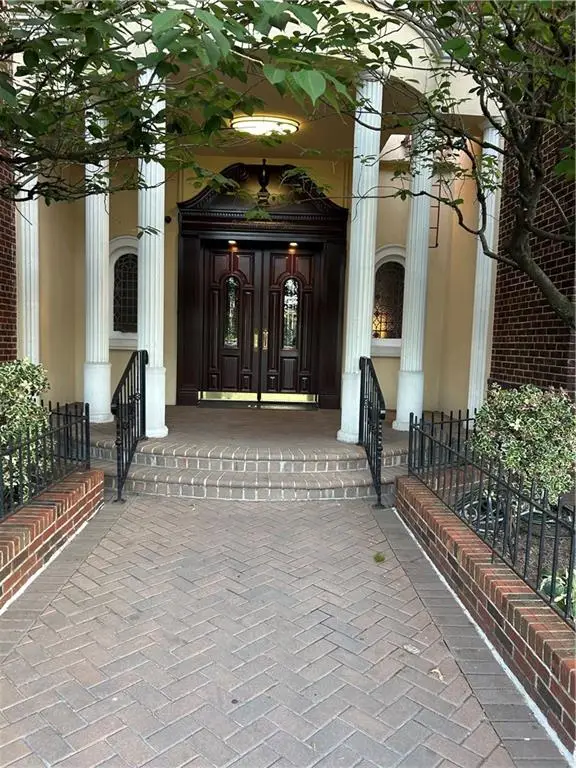 110 Shore Boulevard #1L, Brooklyn, NY 11235