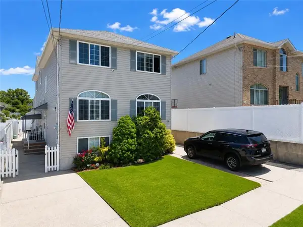 32 Franklin Place, State Island, NY 10314