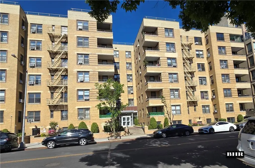150 West End Avenue #3E, Brooklyn, NY 11235 - #1