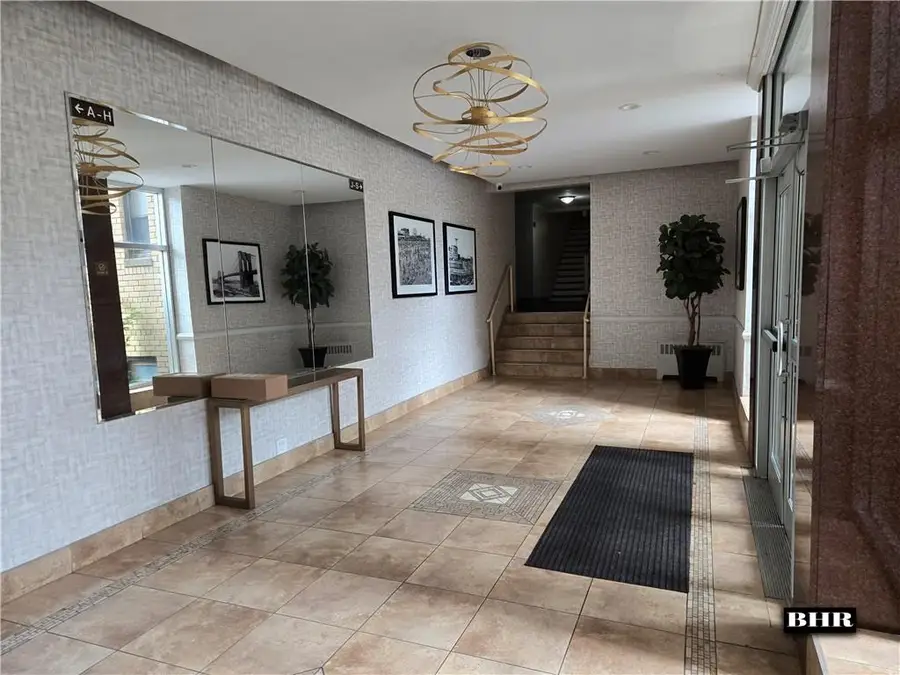 150 West End Avenue #3E, Brooklyn, NY 11235 - #2