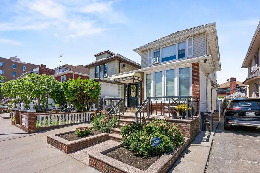 1570 West 4th Street, Brooklyn, NY 11204 - #2