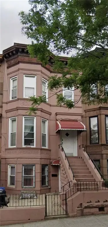461 50th Street, Brooklyn, NY 11220