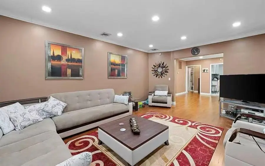 15 Van Sicklen Street, Brooklyn, NY 11223 - #3