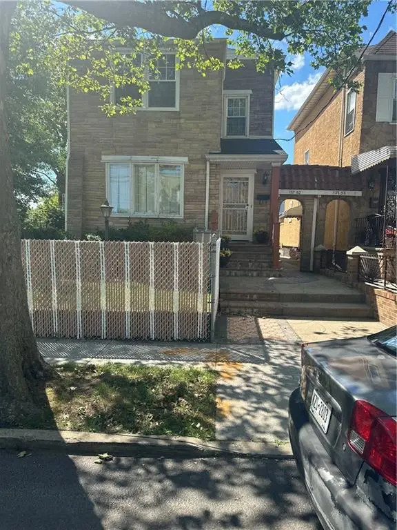 137-60 233rd Street, Rosedale, NY 11422