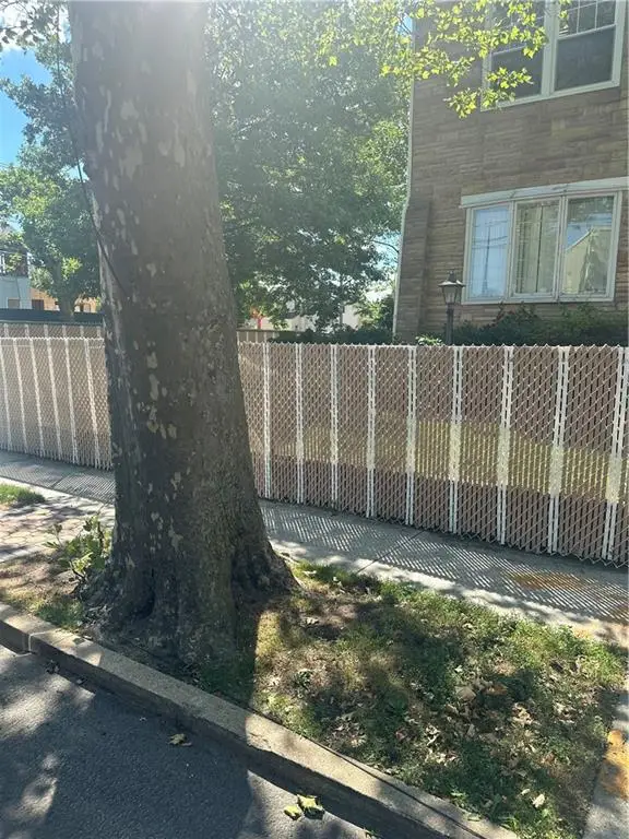 137-60 233rd Street, Rosedale, NY 11422 - #2