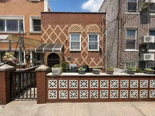 168 28th Avenue, Brooklyn, NY 11214 - #1
