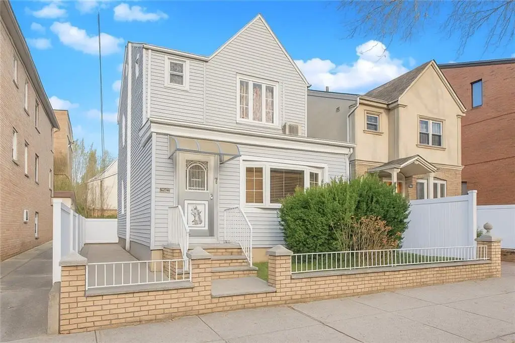 1621 70th Street, Brooklyn, NY 11204 - #1
