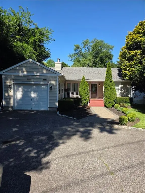2465 New York Avenue, Long Island, NY 11747