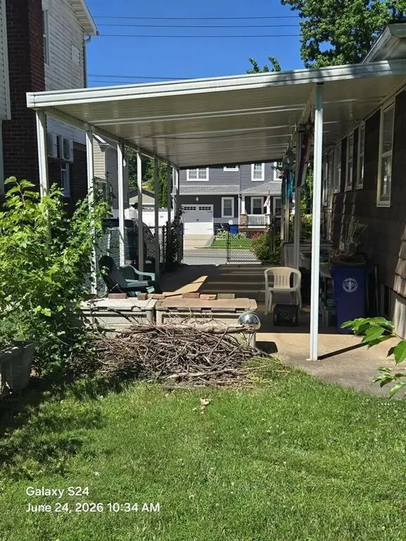 153 Giffords Lane, Staten  Island, NY 10308