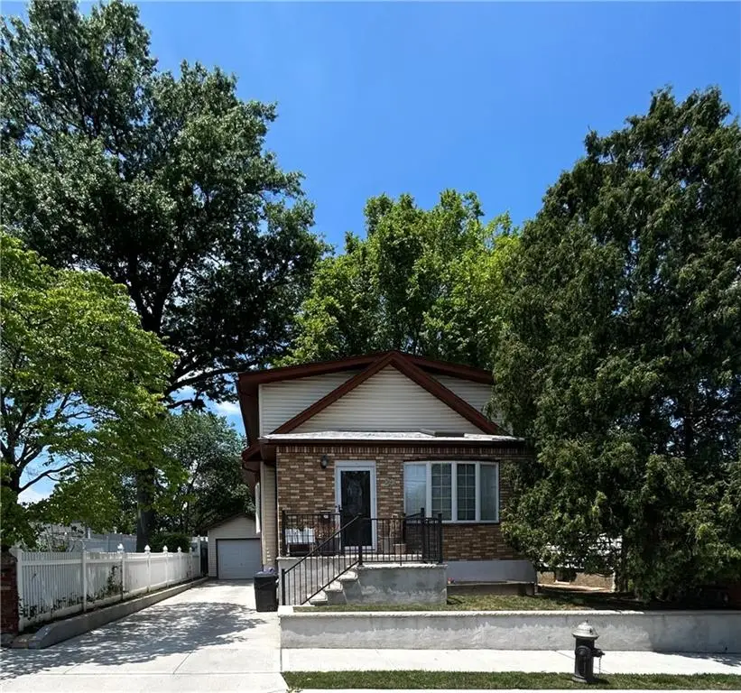 304 Bidwell Avenue, Staten Island, NY 10314 - #1