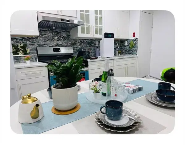 4022 8th Avenue #5B, Brooklyn, NY 11232