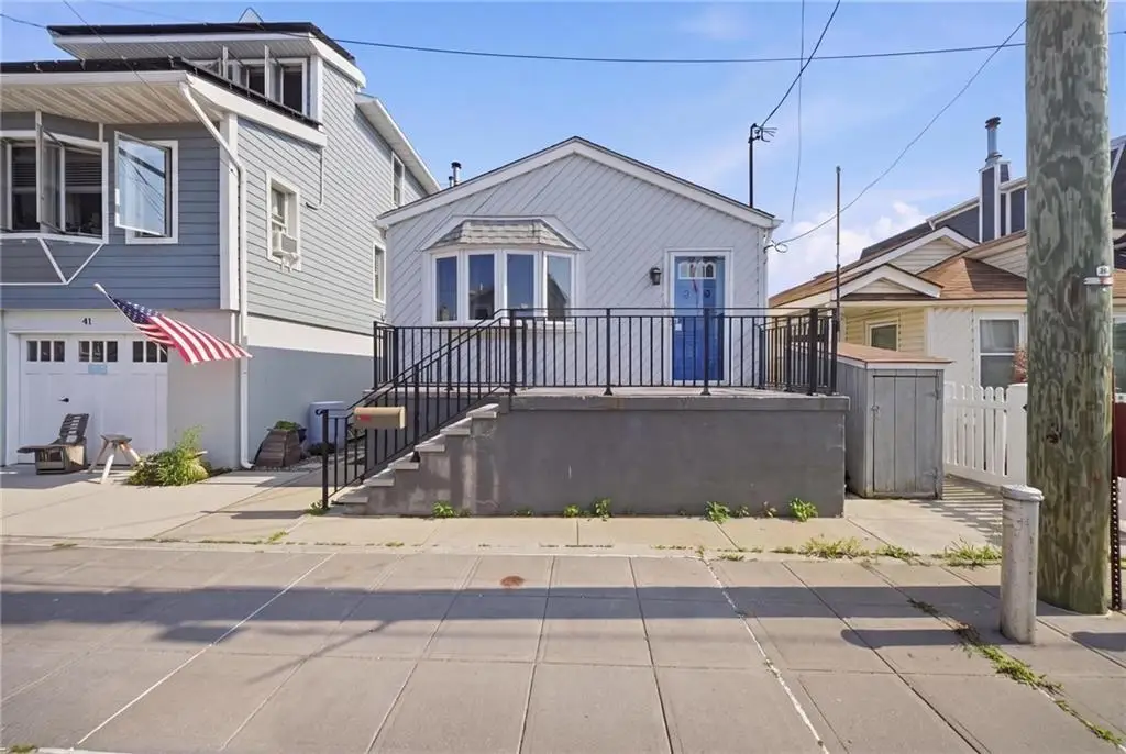 39 West 11th Road, Broad Channel, NY 11693 - #1