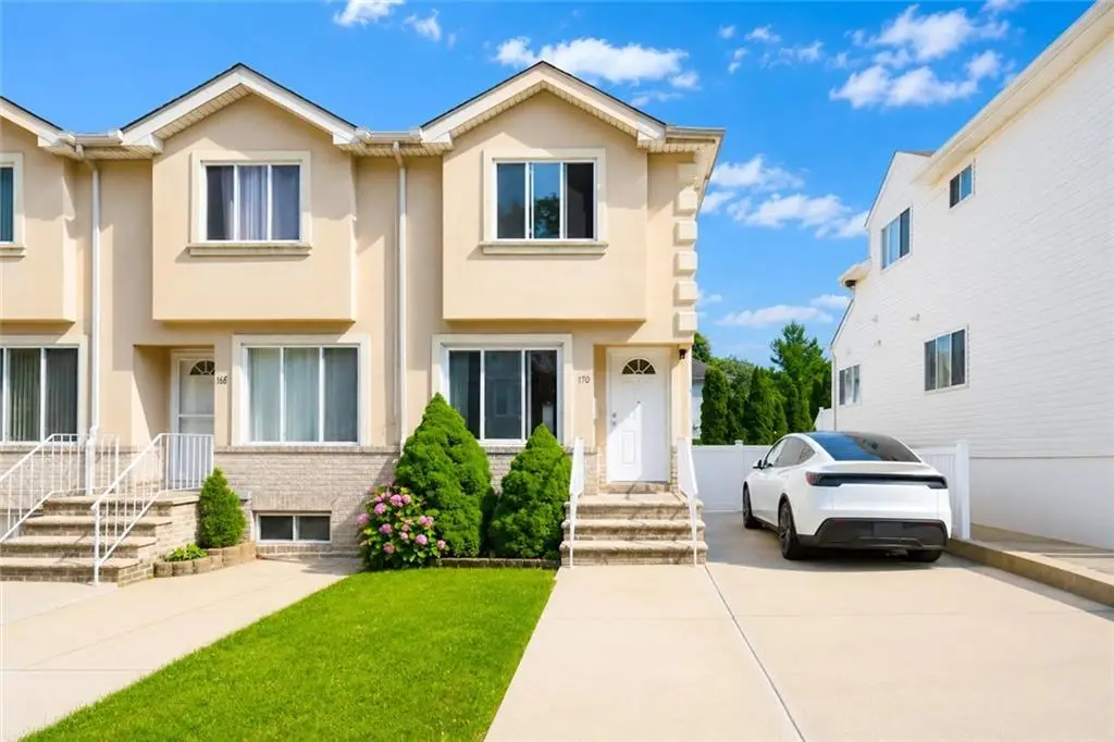 170 Maryland Avenue, Staten Island, NY 10305 - #1