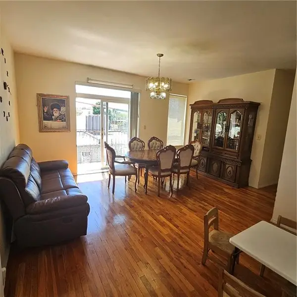 1430 43rd Street #4C, Brooklyn, NY 11218