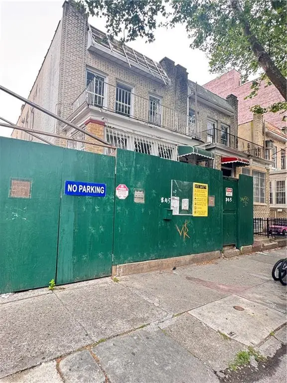 847 59th Street, Brooklyn, NY 11220