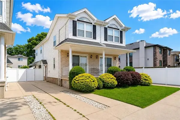 104 Linwood Avenue, Brooklyn, NY 10305