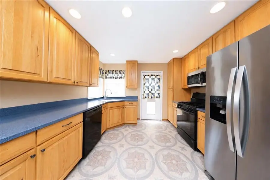 104 Linwood Avenue, Staten Island, NY 10305 - #3