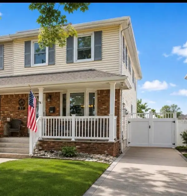 37 Middle Loop, Staten  Island, NY 10308