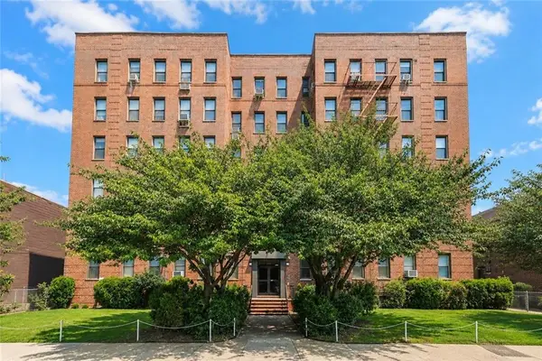 1811 Ocean Parkway #3N, Brooklyn, NY 11223