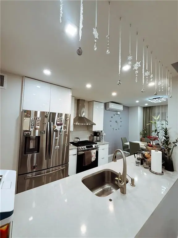 60 Oceana Drive West #1A, Brooklyn, NY 11235 - #3