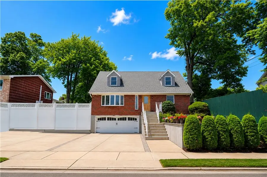 163 Bennett Avenue, Staten Island, NY 10312 - #3