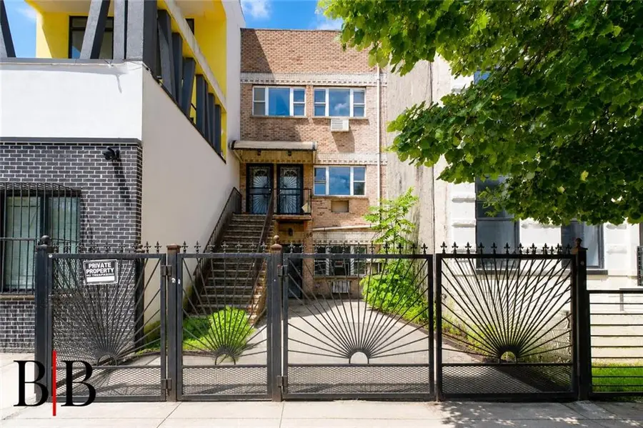 166 Stuyvesant Avenue, Brooklyn, NY 11221 - #2
