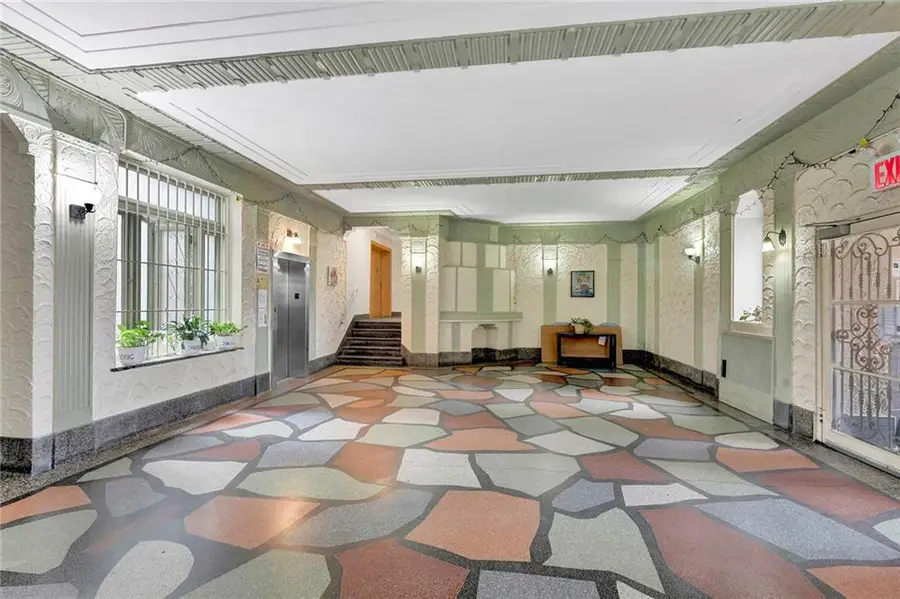 897 Empire Boulevard #A6, Brooklyn, NY 11213 - #3