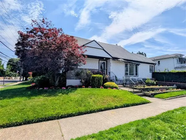 256 Beach 126th Street, Belle Harbor, NY 11694