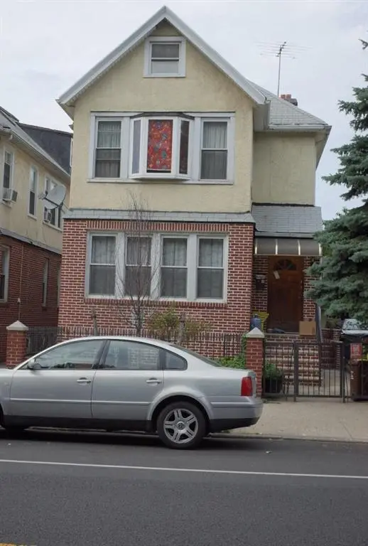 241 Bay Ridge Parkway, Brooklyn, NY 11209